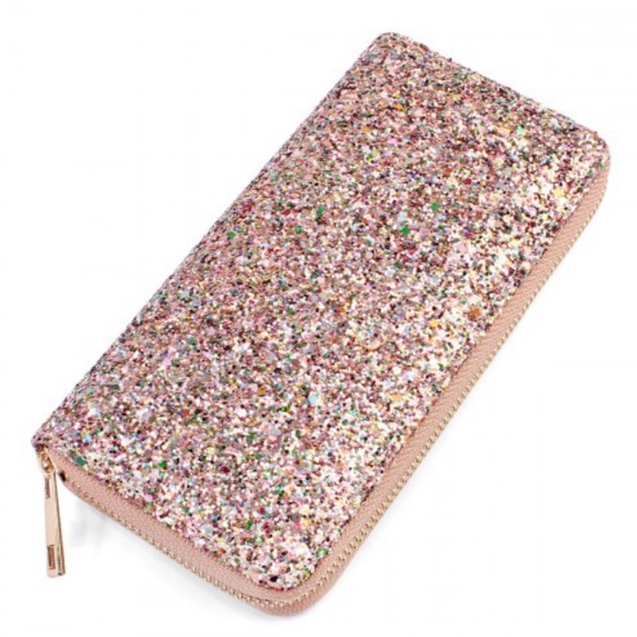 Handbags - ❤️Pink sparkles clutch or wallet